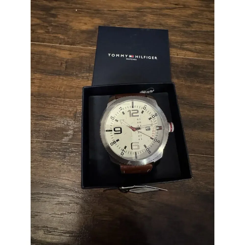 Tommy Hilfiger Graham Men's Beige Dial Quartz Watch 1791013